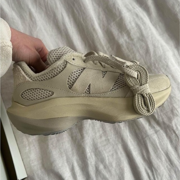 New Balance X AURALEE - Picture 2 of 4